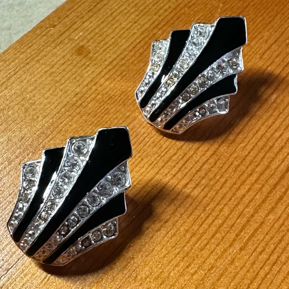Vintage Avon clip on art deco earrings